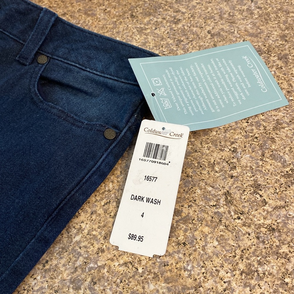 NWT Coldwater Creek Dark Wash Blue Jeans Size 4 (1 Pair Only) - Picture 3 of 13